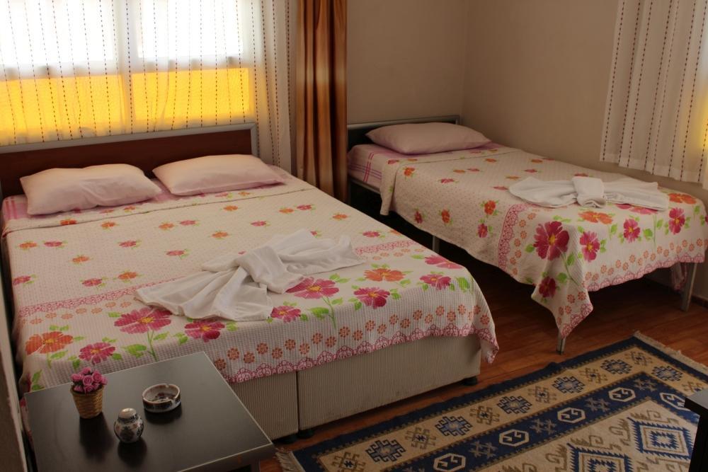 Eysan Pansiyon Akçay Buitenkant foto